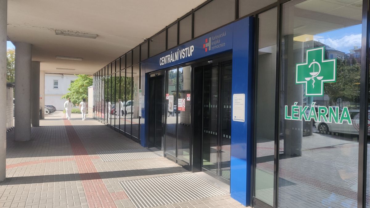 Na oddlužení nemocnic vydá Karlovarský kraj 200 milionů, provozní dotace tím ale skončí